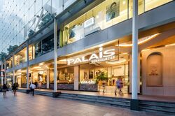 Palais Renaissance (D9), Retail #478842421
